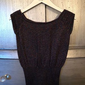 Tight fitting dressy shirt